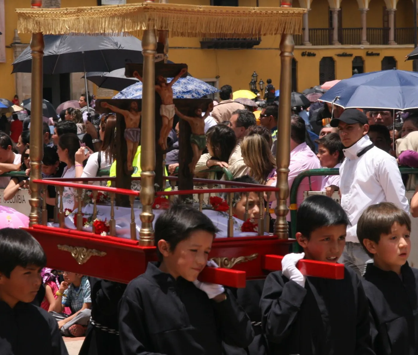 Fotografía histórica de la Procesión Infantil de Tunja